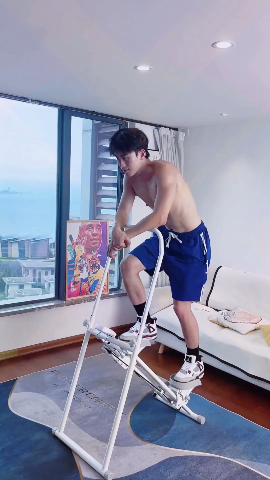 No need to wait for mountain climbs—home steps forge alpine-level stamina and strength.#climbing #machine