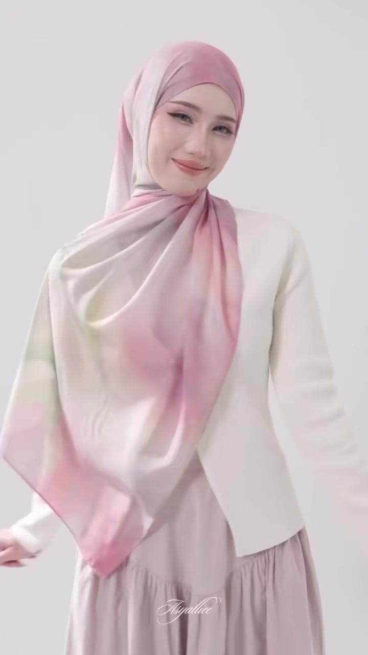 Yang request Code Rosa hari tu, this is your sign 👀🌹 Best seller Dolce Fiora dah available di showcase! Tapi nak bagitahu awal-awal, once habis no more restock tauu. Grab sekarang sebelum tinggal kenangan 🛒  #fyp #DolceFiora #asyallieegroup