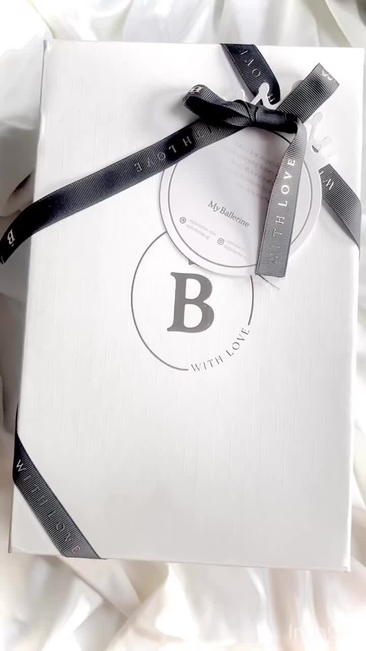 Repost:  "Unboxing my pretty, shiny Raya Shoes from My Ballerina x Sofeashra collection!✨   🫶🏻       #myballerinexsofeashra #berayawithmyballerine #tiktokshopbazaarramadan #tiktokshopbazaarraya