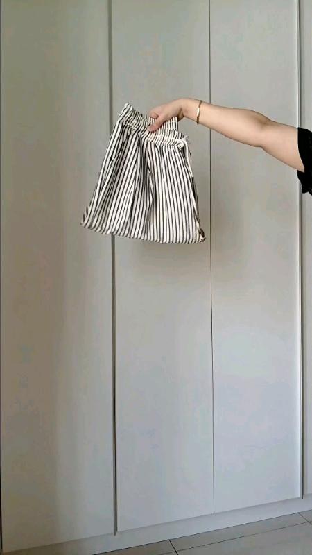 Wide-leg striped pants for women #widelegpants #pants #womenspants