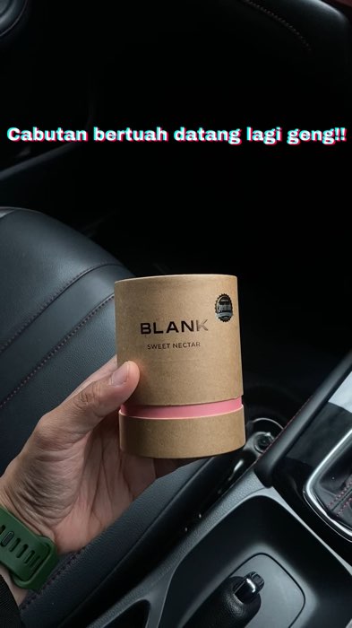 Blank perfume kereta #blank #perfumekereta #minyakwangikereta