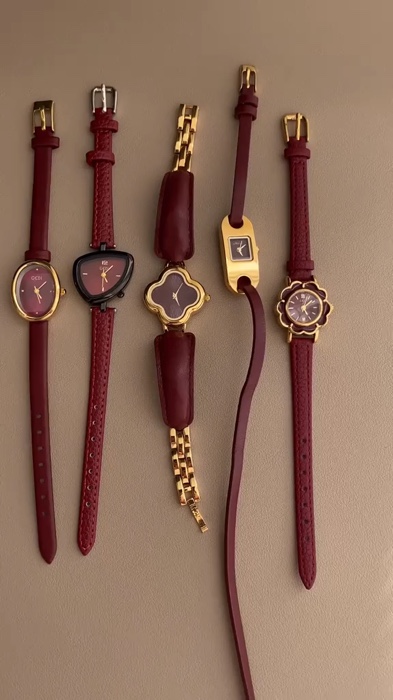 Fashionable Temperament Golden Casual Ladies Watch Quartz Watch #watchforwomen #watchquartz #fashion #acessories #girlthings #shopeelagimurah #viralvi