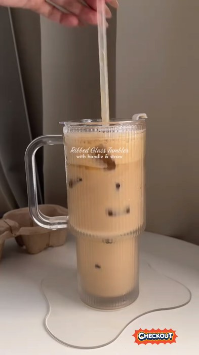Glass tumbler with lid #glasstumbler #watertumbler