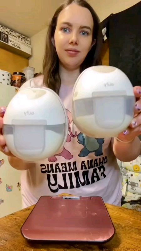 Didn't expect this much milk! 😍 Hands-free, silent & warm - Eufy E20 really does the job. No stress, just let it flow. Baby's full, mommy's proud!🍼