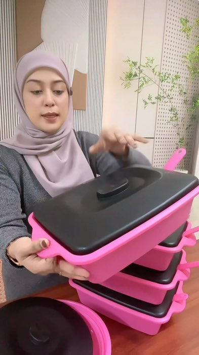 #bekastupperware #settupperware #tupperware #bekasmakanan
