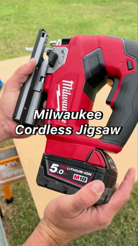 #Milwaukee #jigsaw #cordless #woodworking #construction #workshop #contractor #diy