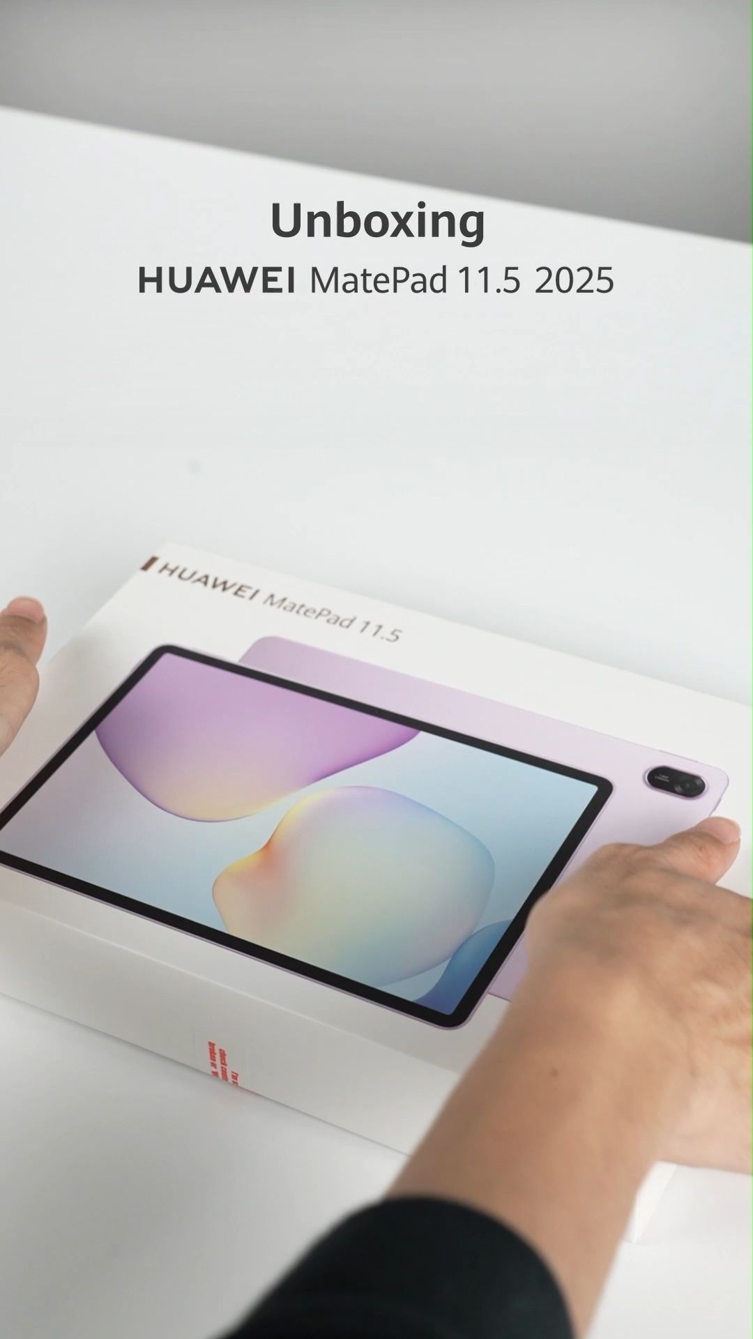 Unboxed and instantly obsessed — From stunning visuals to effortless multitasking, this tablet delivers on all fronts. #UnboxingMatepad #HUAWEIMatepad