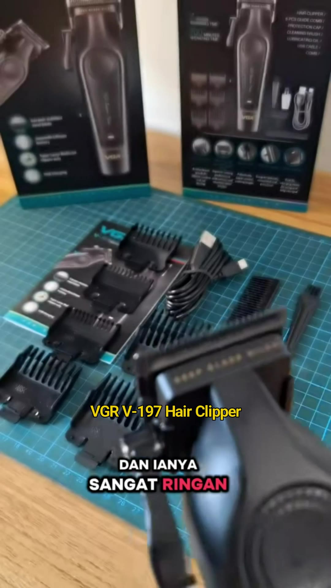 VGR V-197 Hair Clipper 7000RPM DLC Blade Low Noise Ceramic Blade Hair Cutting V197 Mesin Rambut